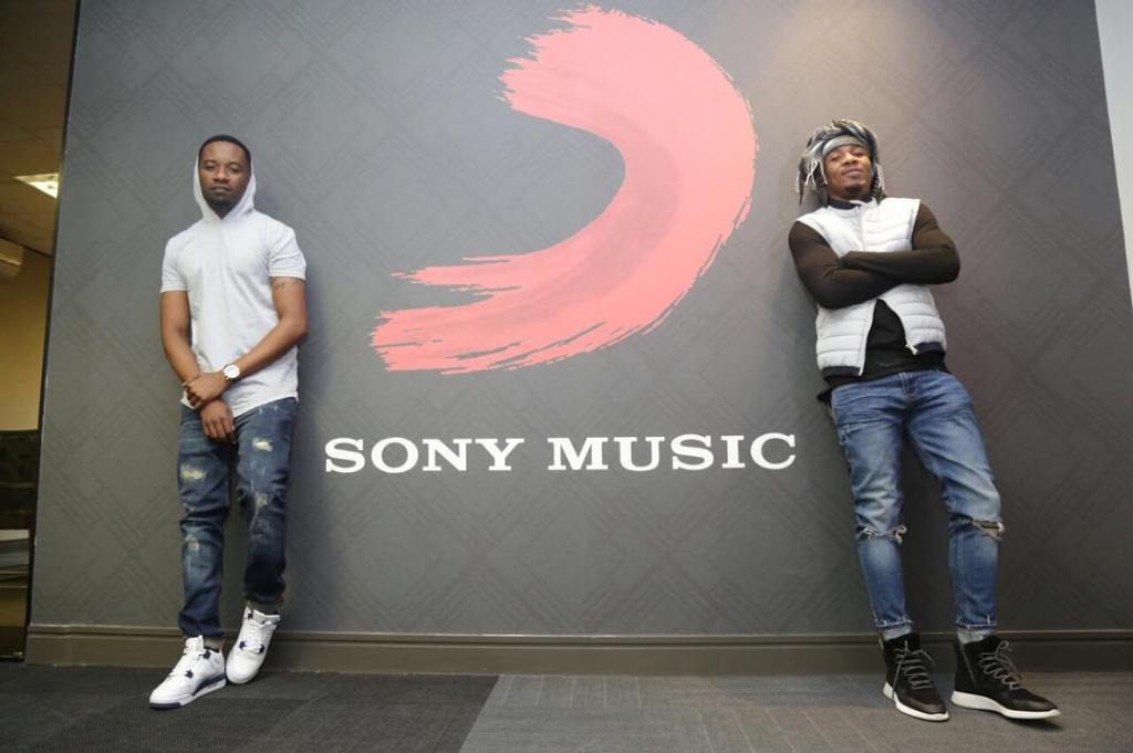 RECORD DEAL OR CAREER&nbsp;KILL?