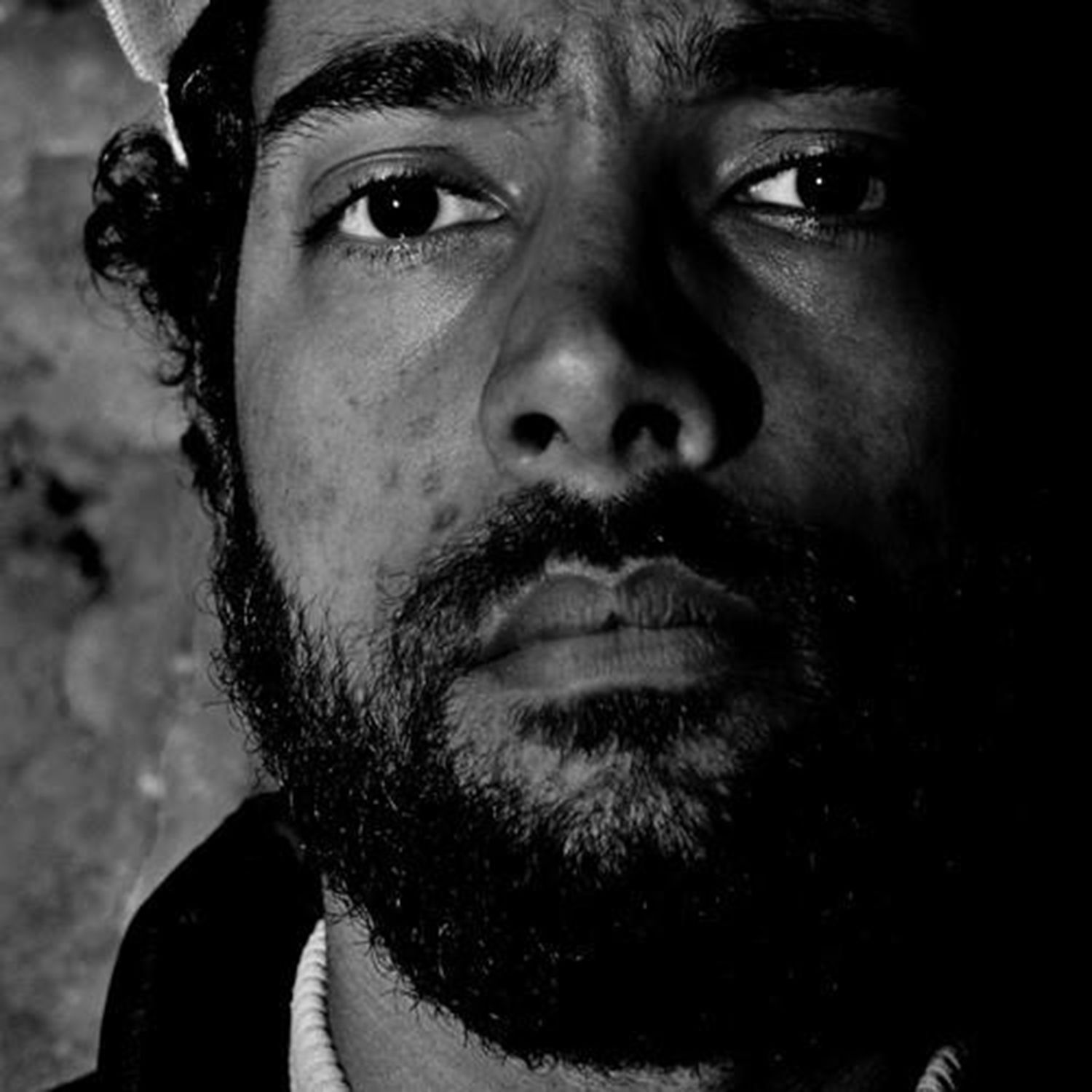 Bobby Winning features Kenema in “Satelite”, a Damien-produced track