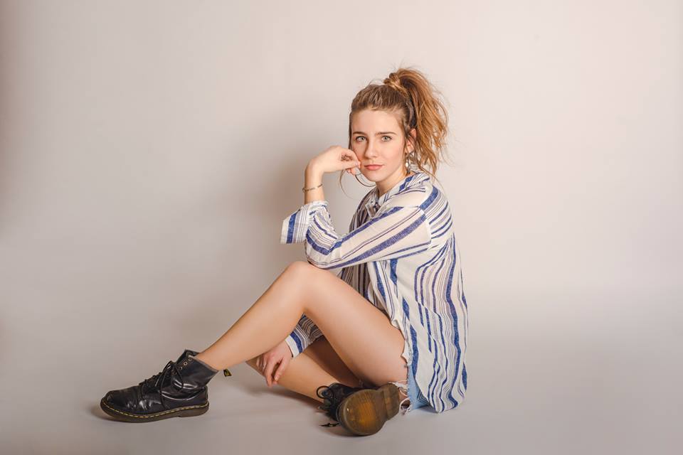 Marina Tuset – “Y Es Así” [Video]