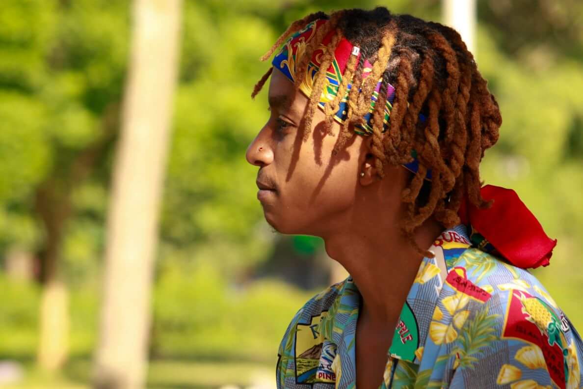 Boutross reveals the visuals for “Billy Jean”