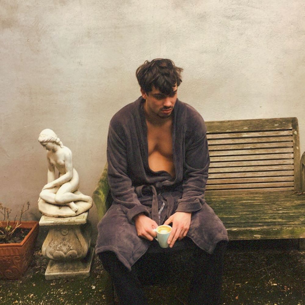 Hear Gus Walker’s “Out Of Control”, off Endless Hours project