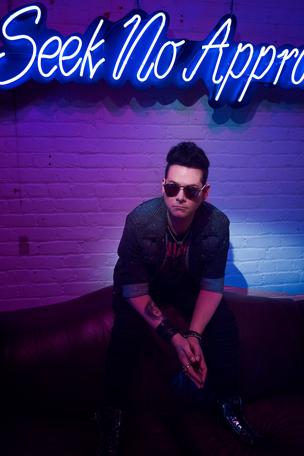 Velvet Code – “Mary Offered Ladybugs And Love Yous”: listen