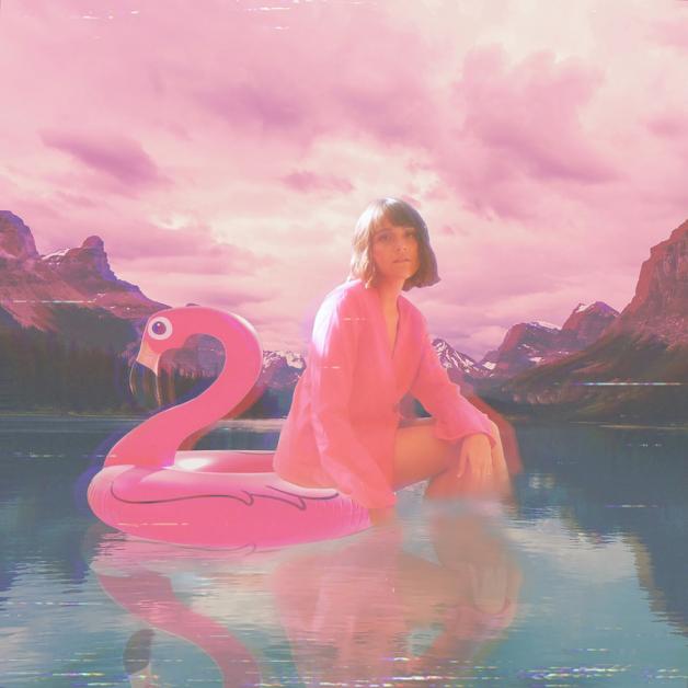 Noé shares “Rabbit Hole” visuals and her debut EP, ibynoé