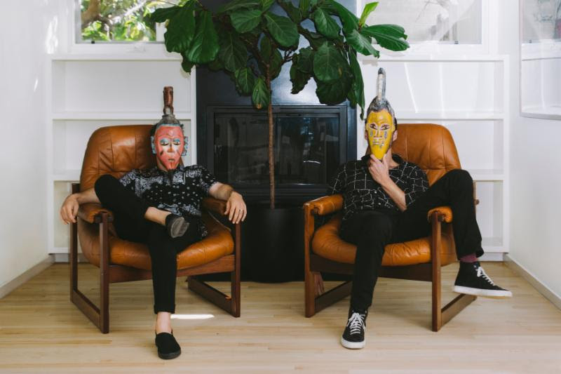 Paco Versailles keep it "Black and White" in new jam