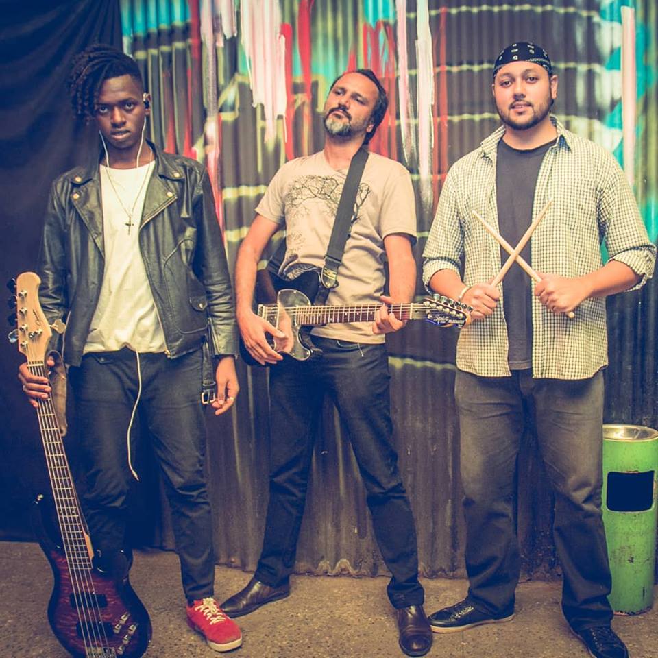 Straight Line Connection’s debut album Spaceless is now here:&nbsp;listen