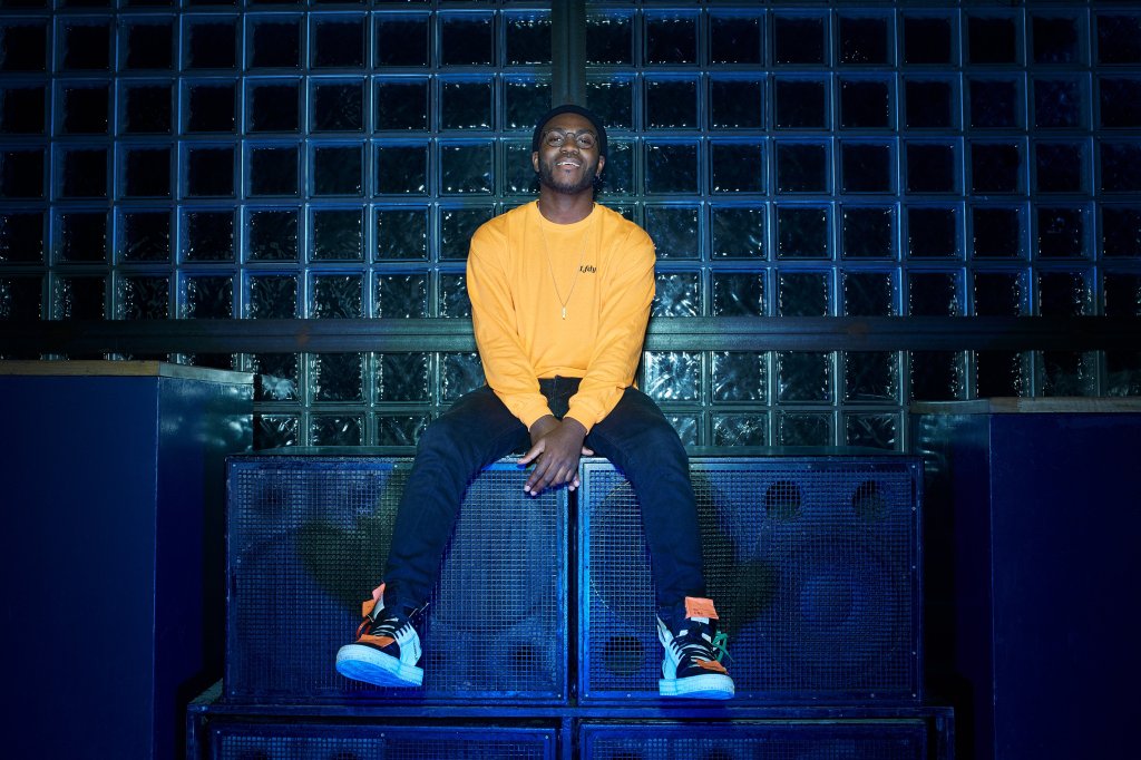 Frizzo – “Roll” feat. Jacques Fugee&nbsp;[Video]