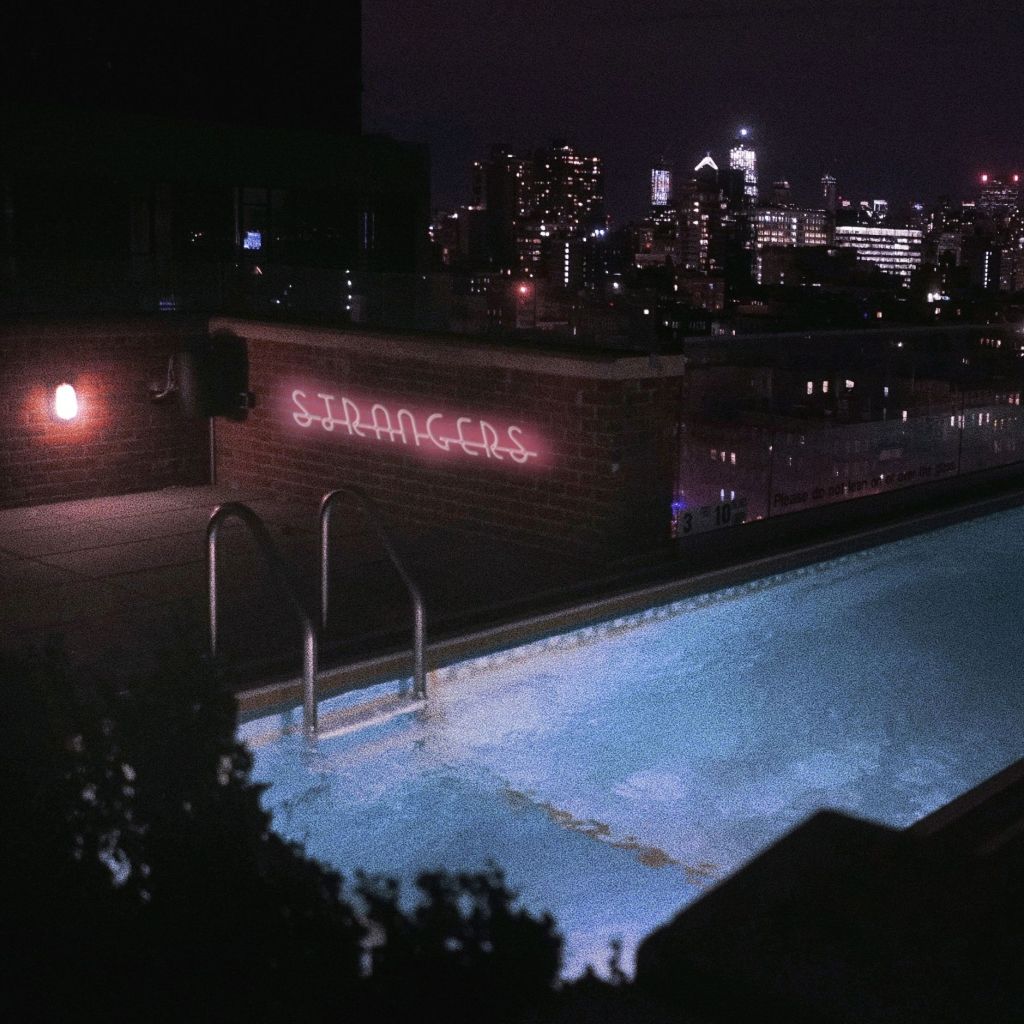 Larik shares new single; listen to “Strangers”