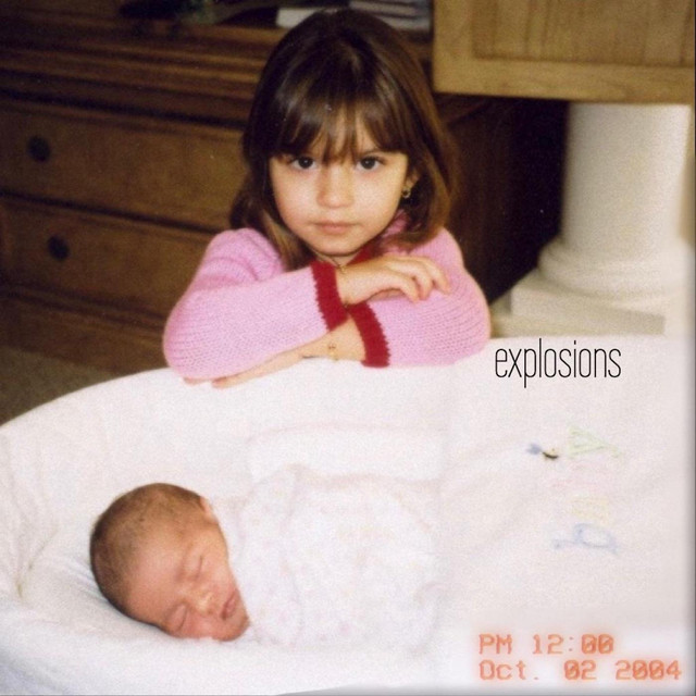 Stream “Explosions”, the new single by Viviana