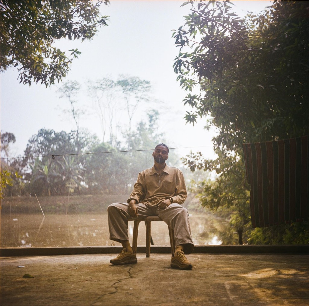 “Stick Around”, Nirob Islam urges in new&nbsp;piece