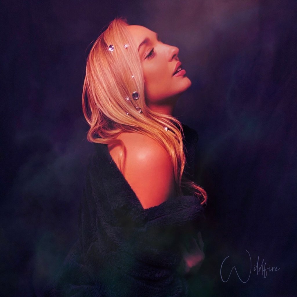 Hear “Wildfire” by Brooke&nbsp;August