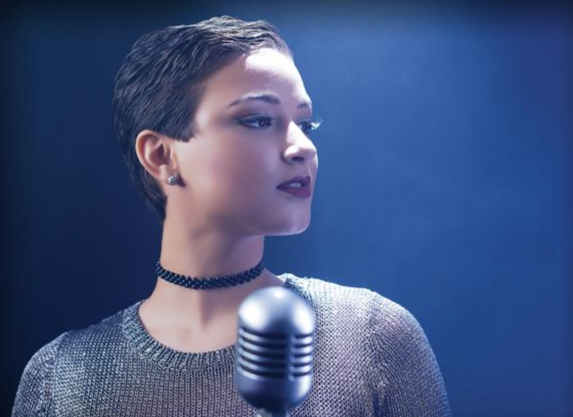 Watch Krisirie in “Return To Love” video