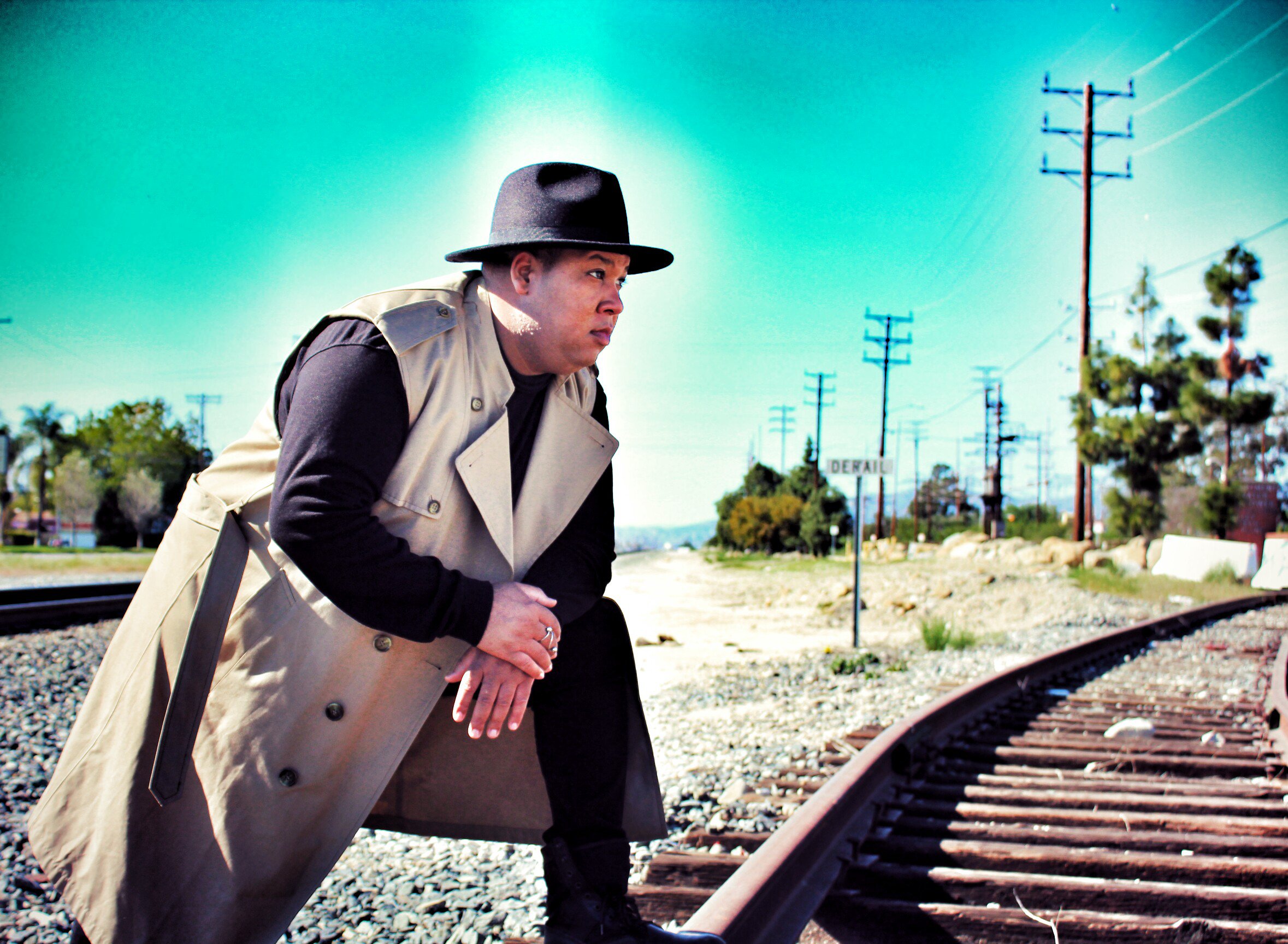 J Laconn works with Nick Berk on “Gotta Keep Movin”; listen