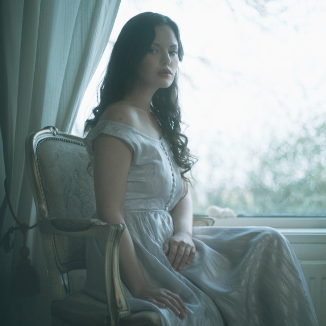 Elsa Birgitta Bekman reveals creative new video, “On My Way”
