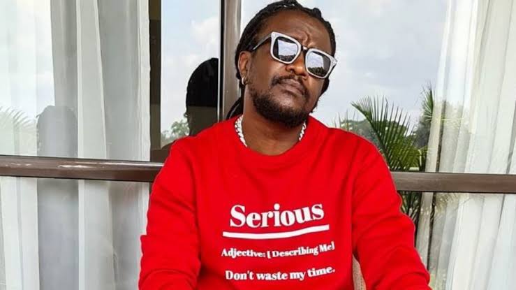 Watch Nyashinski’s new video, “Serious”