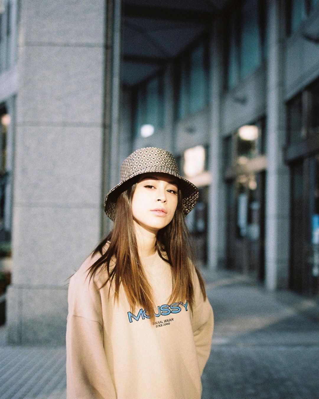 SHIMA delivers another jam; here is “Swimming / Drowning”