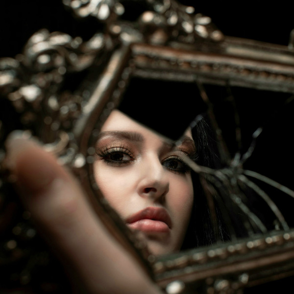 Watch Brooke Daye in “Everything And Nothing” video and stream The Narcissist EP