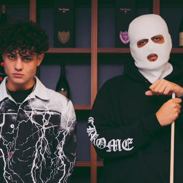 Watch UKNWN and Fixupboy in “Casa” video