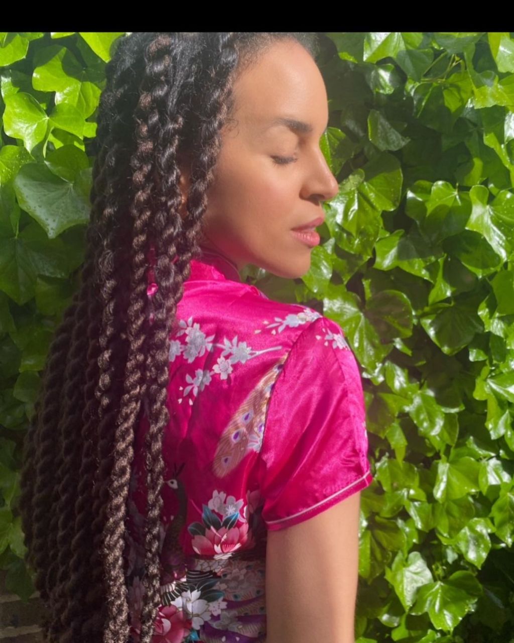 Watch Cherry Dragon perform “Starlight”