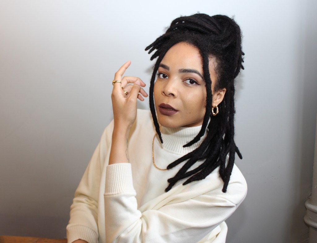 Chinwe feels “Numb” as she delivers immaculate debut EP, Scar&nbsp;Tissue