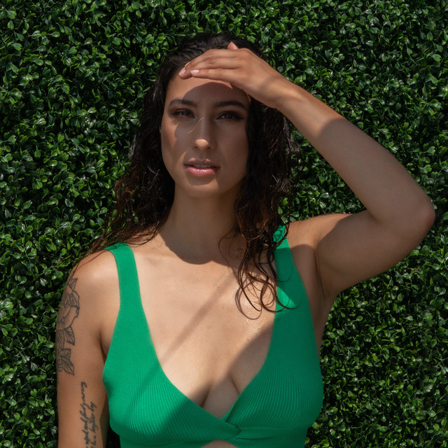 Gracie Ella is back with “Butterflies”; watch the video