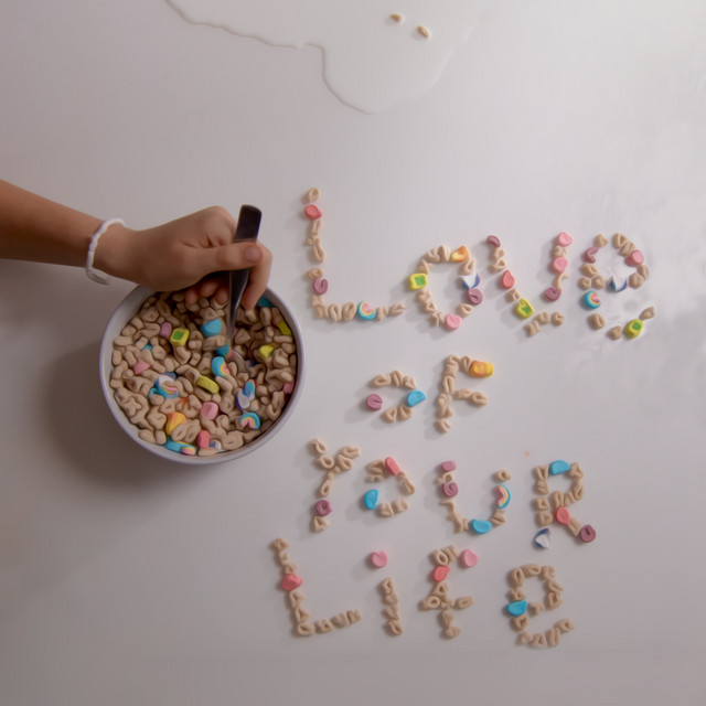 AVIV reveals “love of your life” single and&nbsp;video