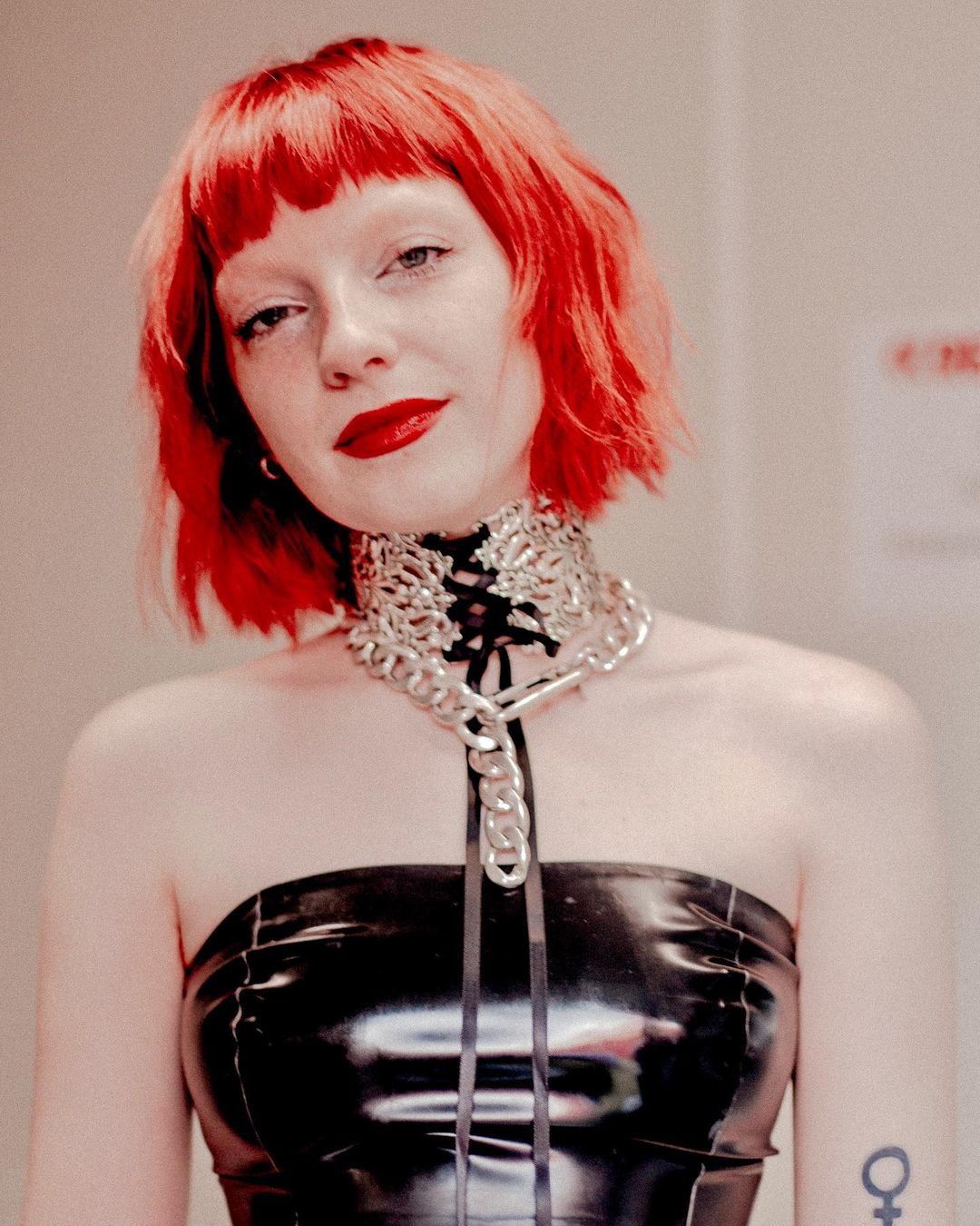 Sophie and the Giants present “Golden Nights” featuring Benny Benassi & Dardust
