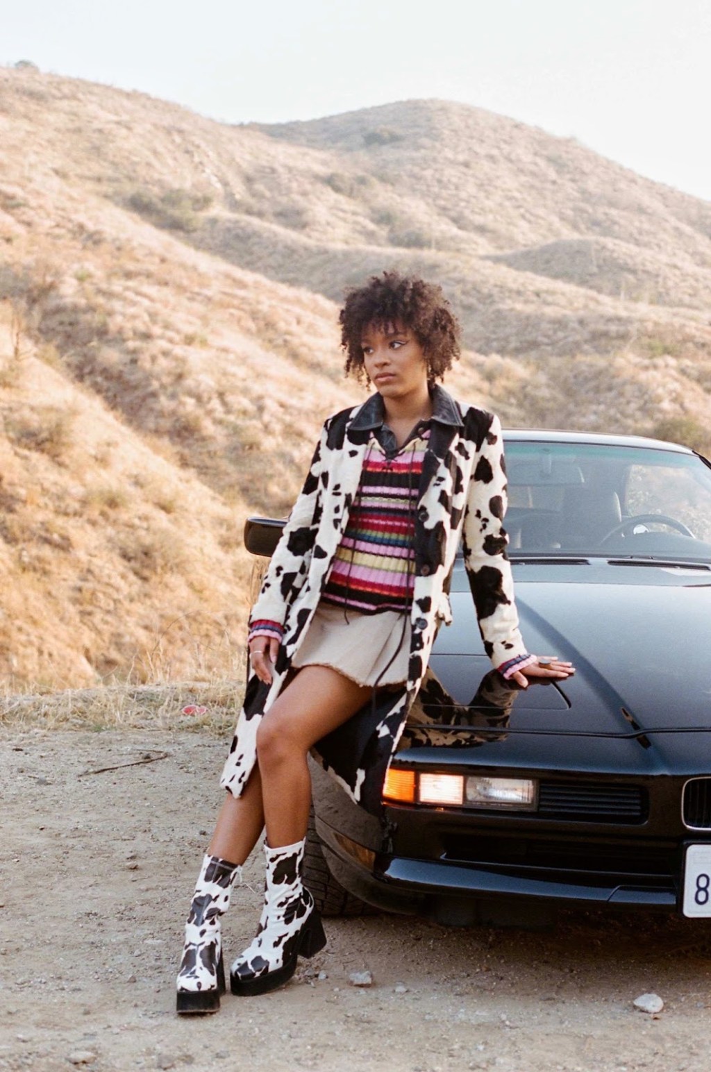 Rising R&B singer Mamii reveals “Intimate” video