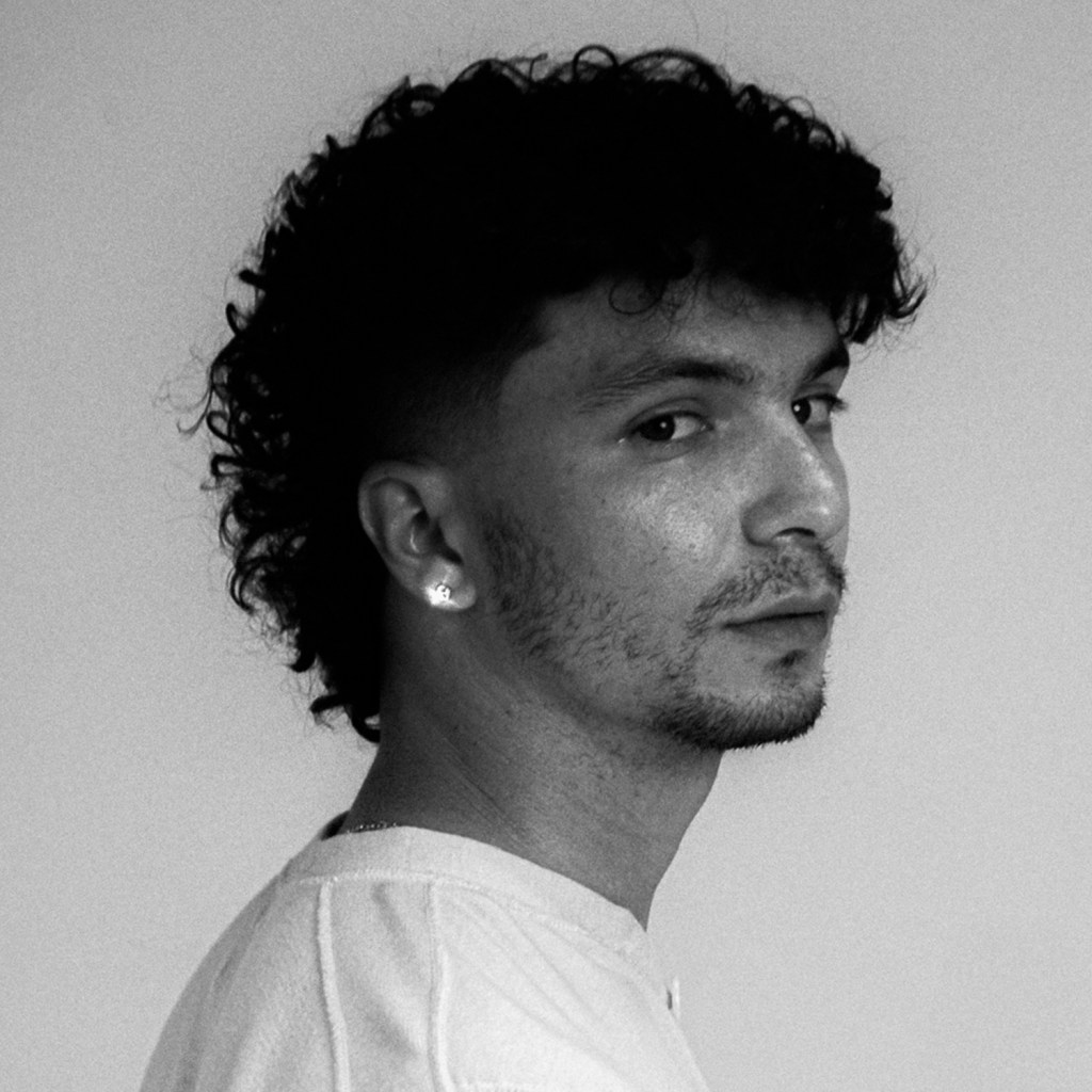 Deniz Love & Mert Çodur bring summer vibes on “Run&nbsp;Away”