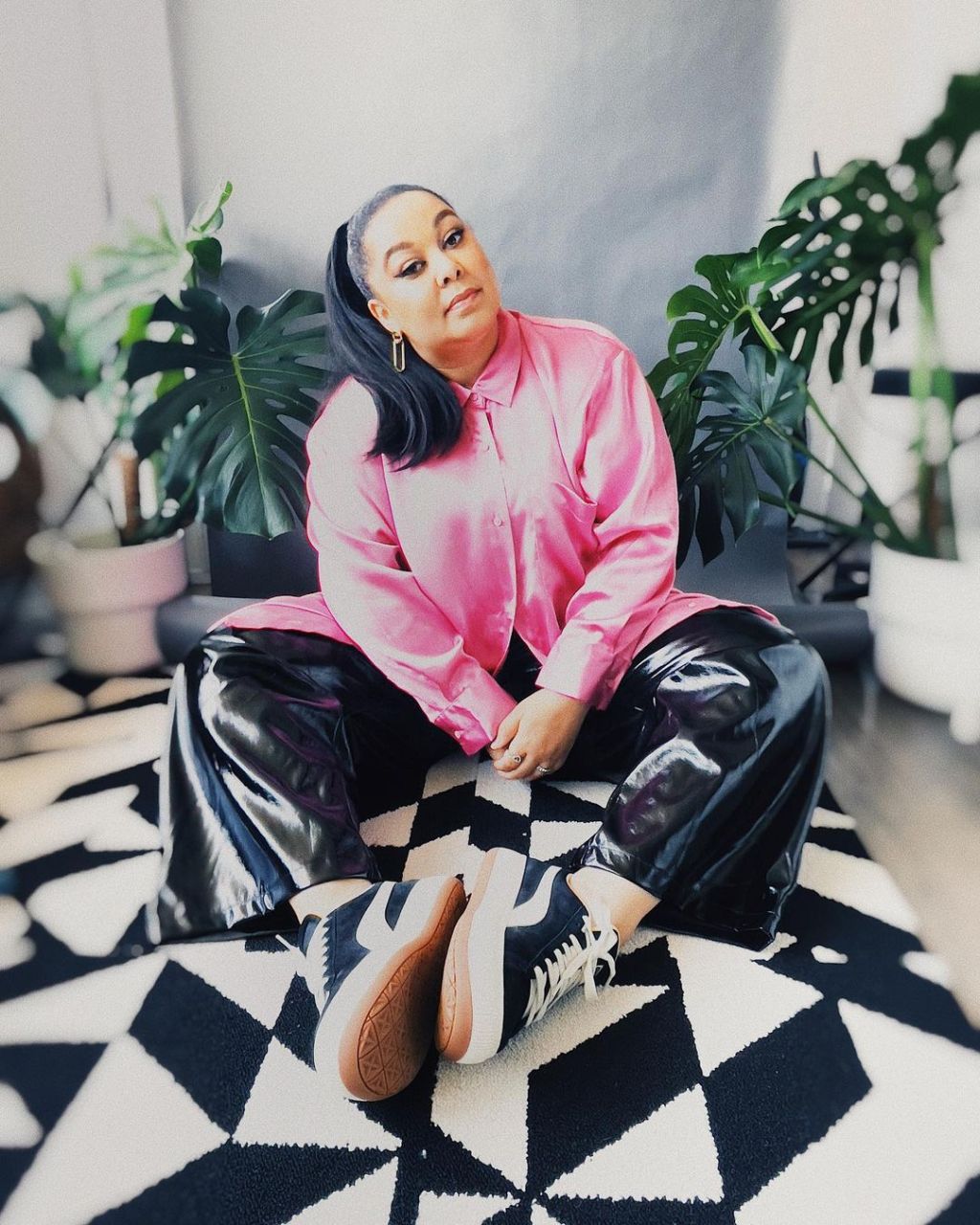 See Nuela Charles in her “Worthy” video