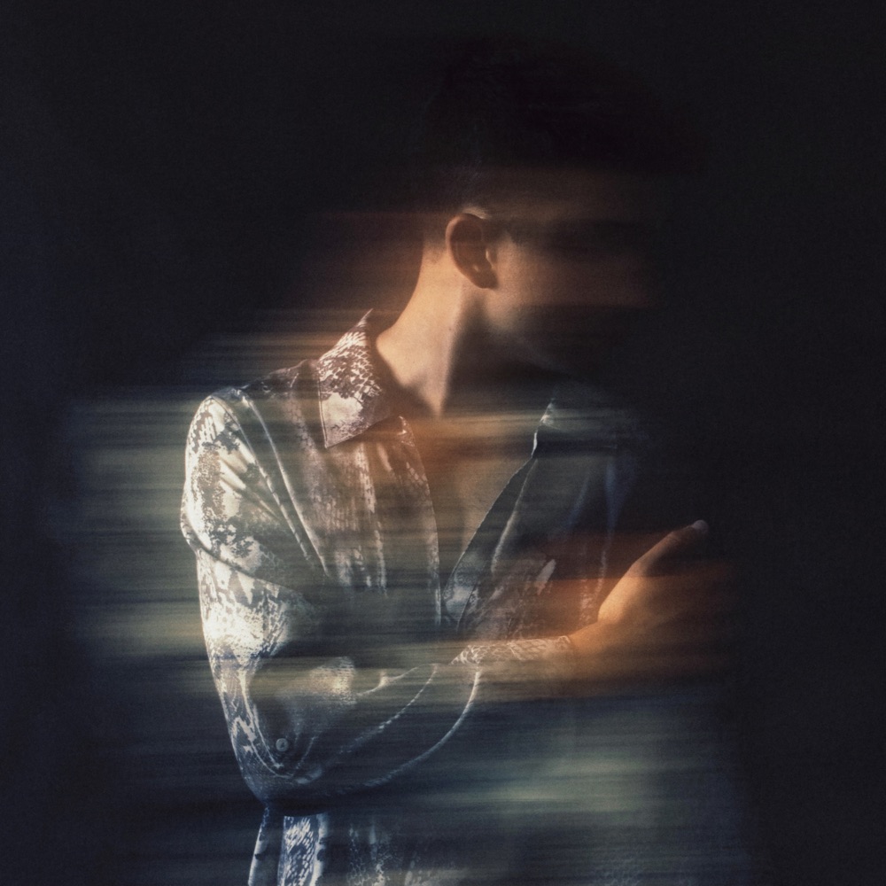 Listen to Floating EP by singer Benji Lewis