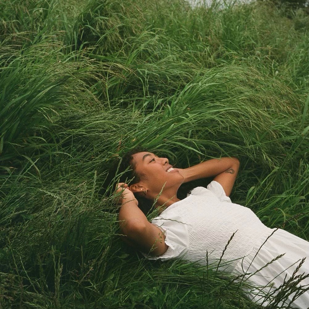 Kaleah Lee shares debut single, “Heavy&nbsp;Handed”