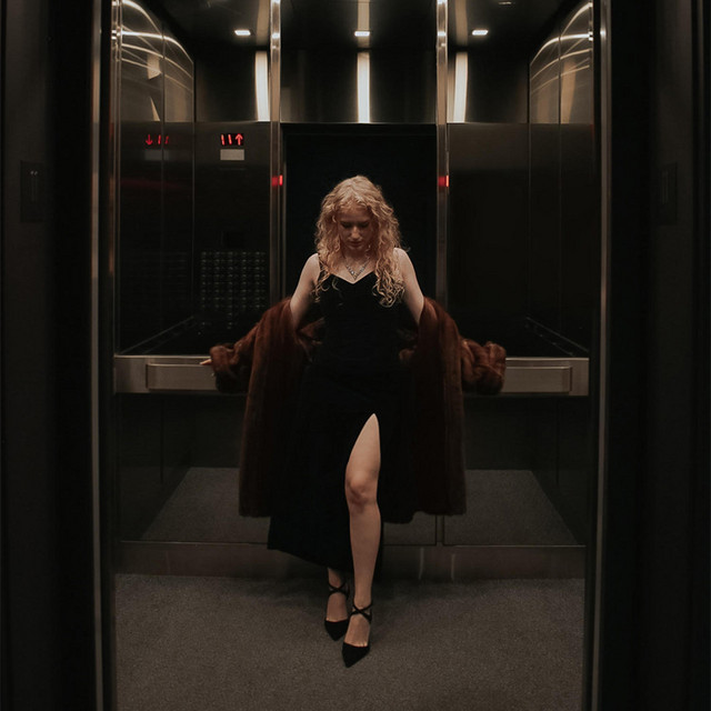 Paige Warner reveals another ballad, “Right&nbsp;Thing”