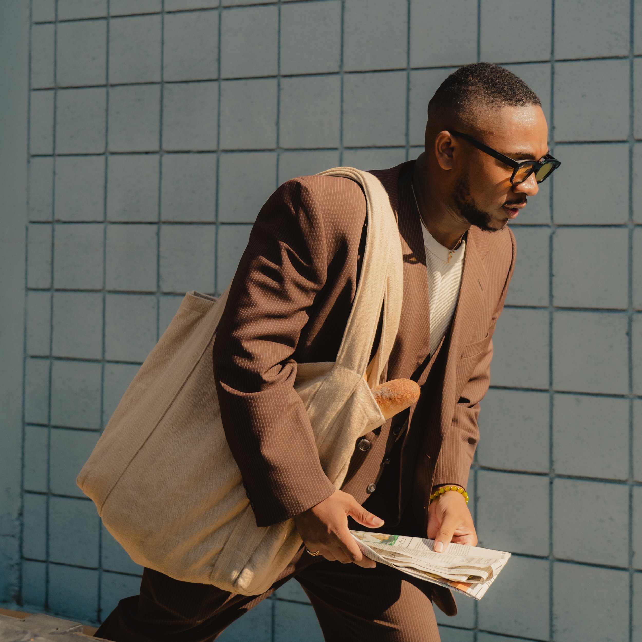 New song finds Floyd Fuji “TONGUE TIED”