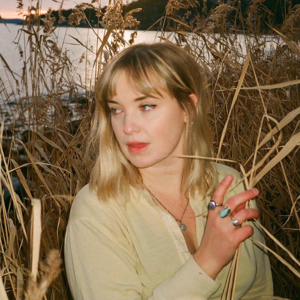 Thea & The Wild unveils “Rip Tide”&nbsp;visual