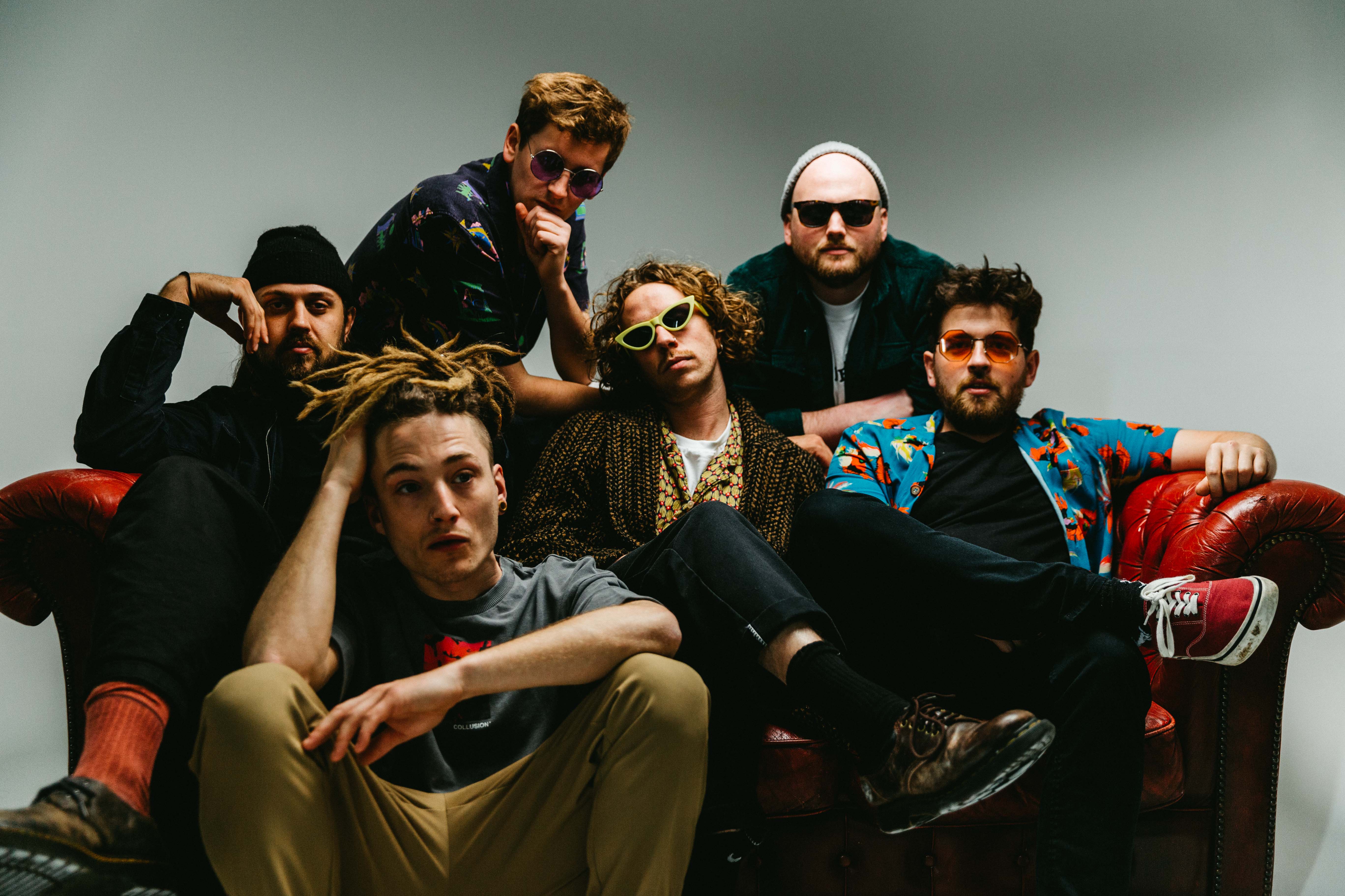 Bare Jams deliver new tune; listen to “Rockets”