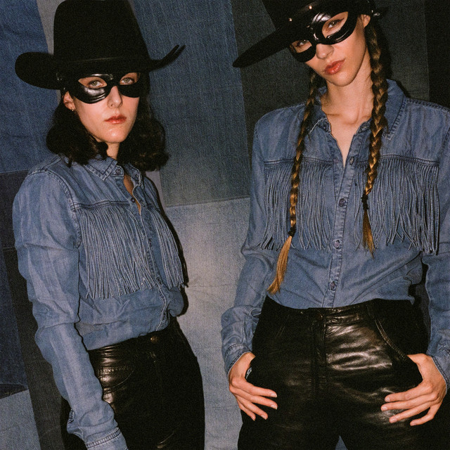 Hear Bad Flamingo’s latest song, “Fiddle”