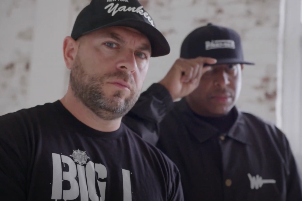El Gant collaborates with DJ Premier on new song “Leave It Alone”; watch