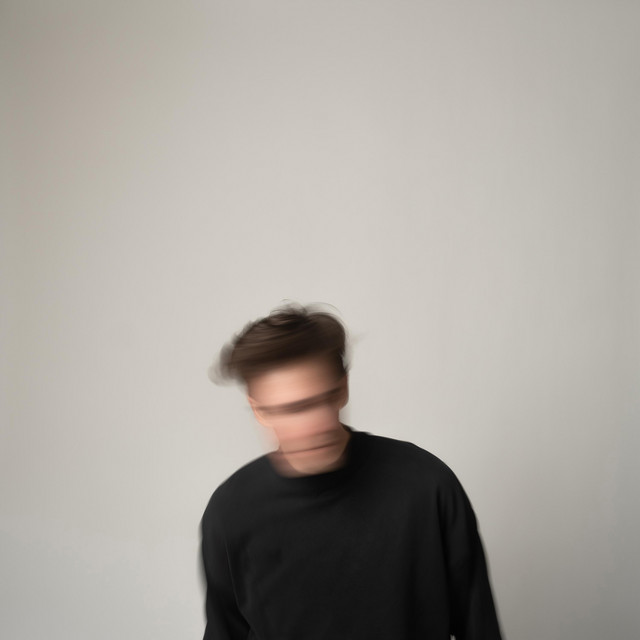 Listen to Logan Prescott’s “WAYLOUD” single