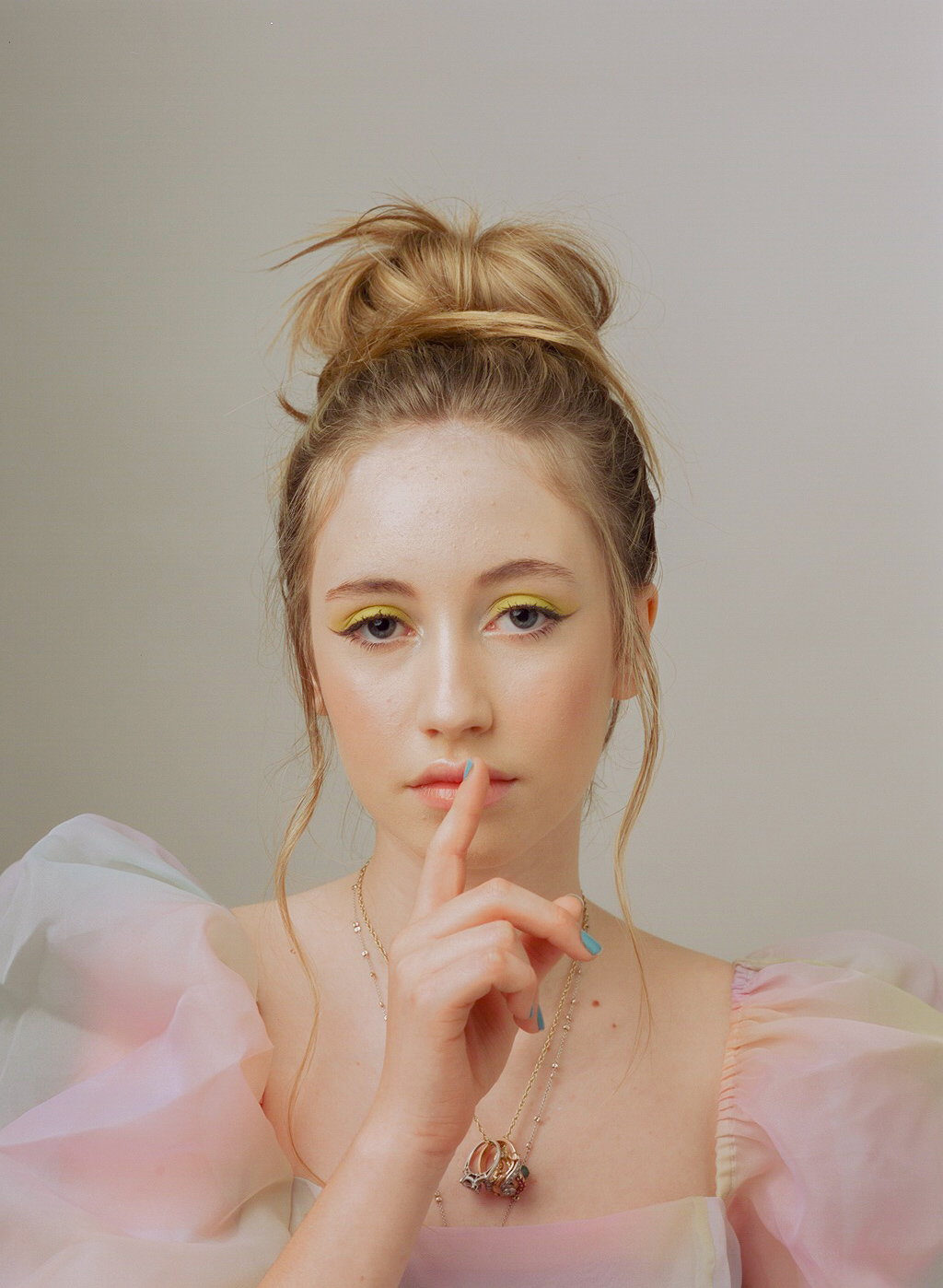 Edie Yvone is back with “Queen Bee”; listen to the new&nbsp;song