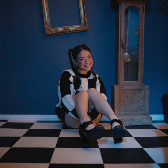 Emei drops new single & video; listen to “Cynical”