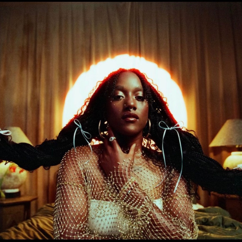 Watch Aryeè The Gem perform her newest song, “Mirror”