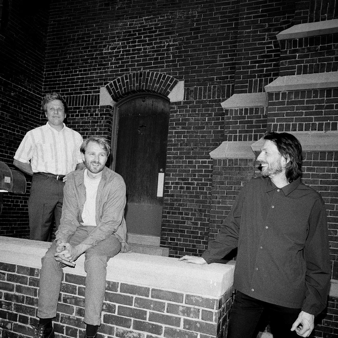 Close Talker are back new song called “Papier-mâché”
