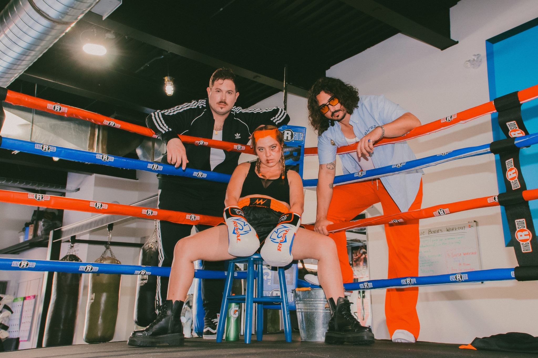 MONOWHALES are back with “Hear Me Out” video