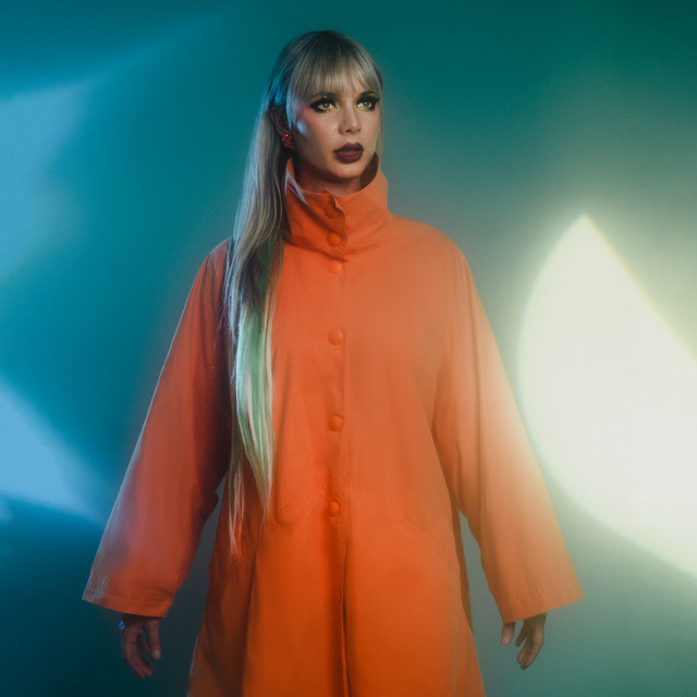 Kandle returns with “St. Paul’s”; watch the spellbinding new&nbsp;video