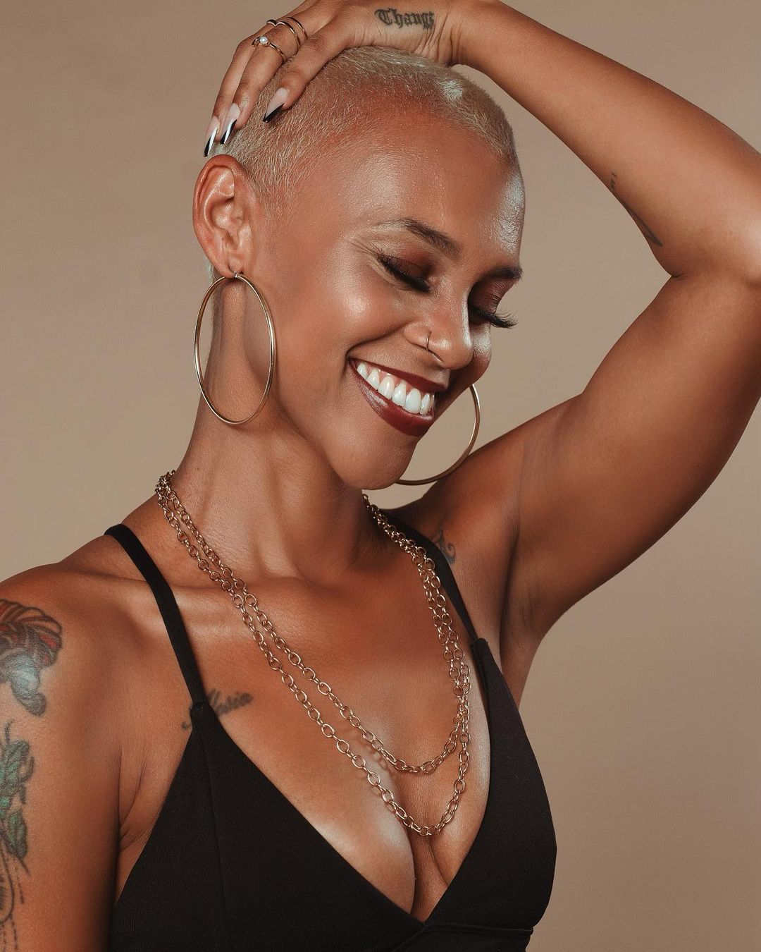 Alesia Lani reveals “Lean Into You” music video