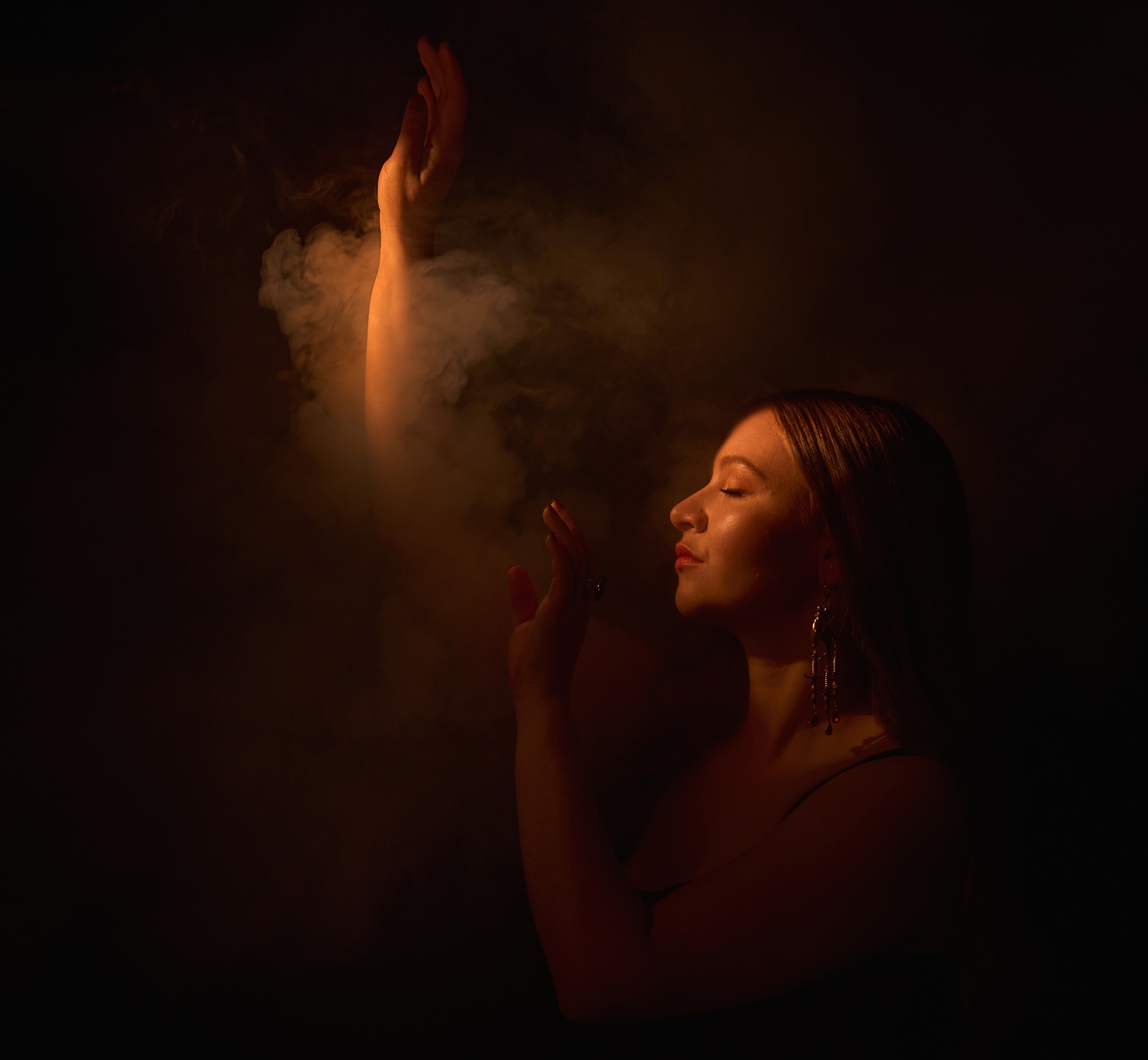 Audrey Powne’s “Feed the Fire” finds new remixes from Atjazz and musclecars