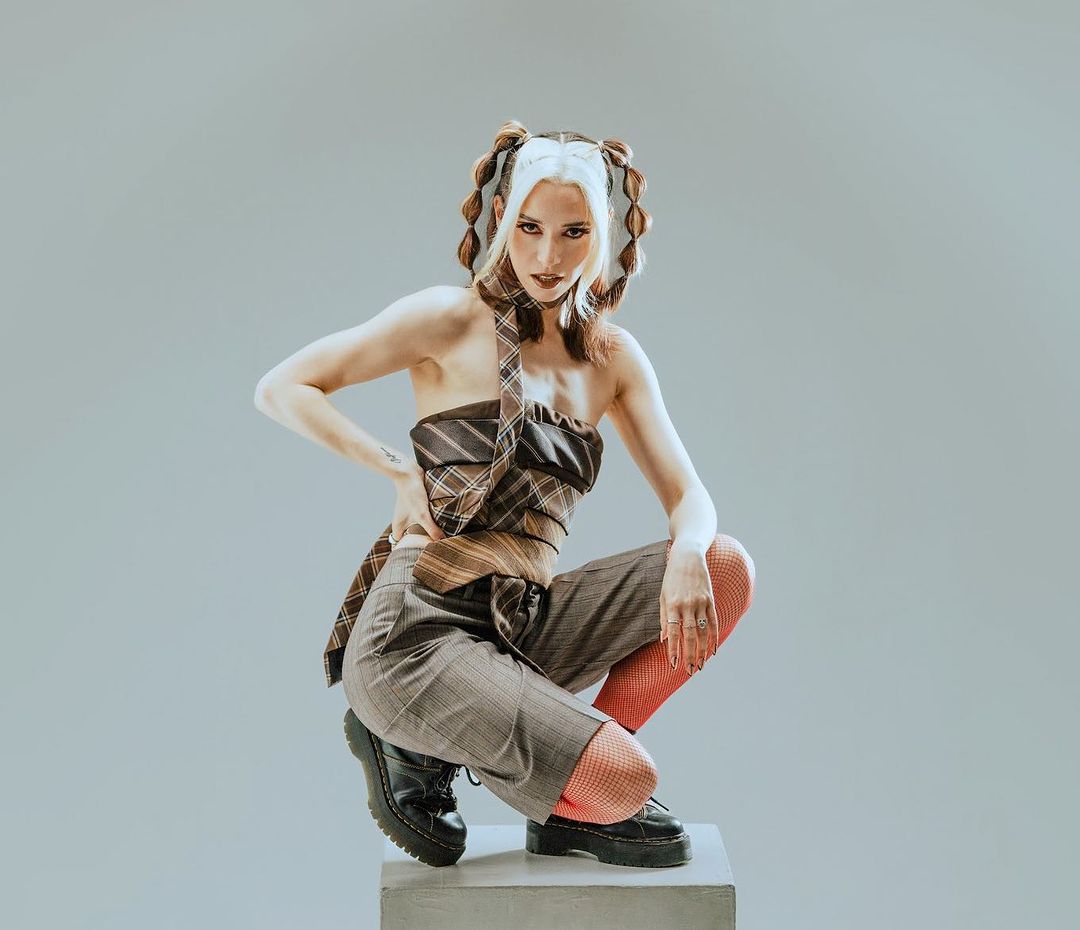 FLEUR ROUGE exposes “God Complex” on new track