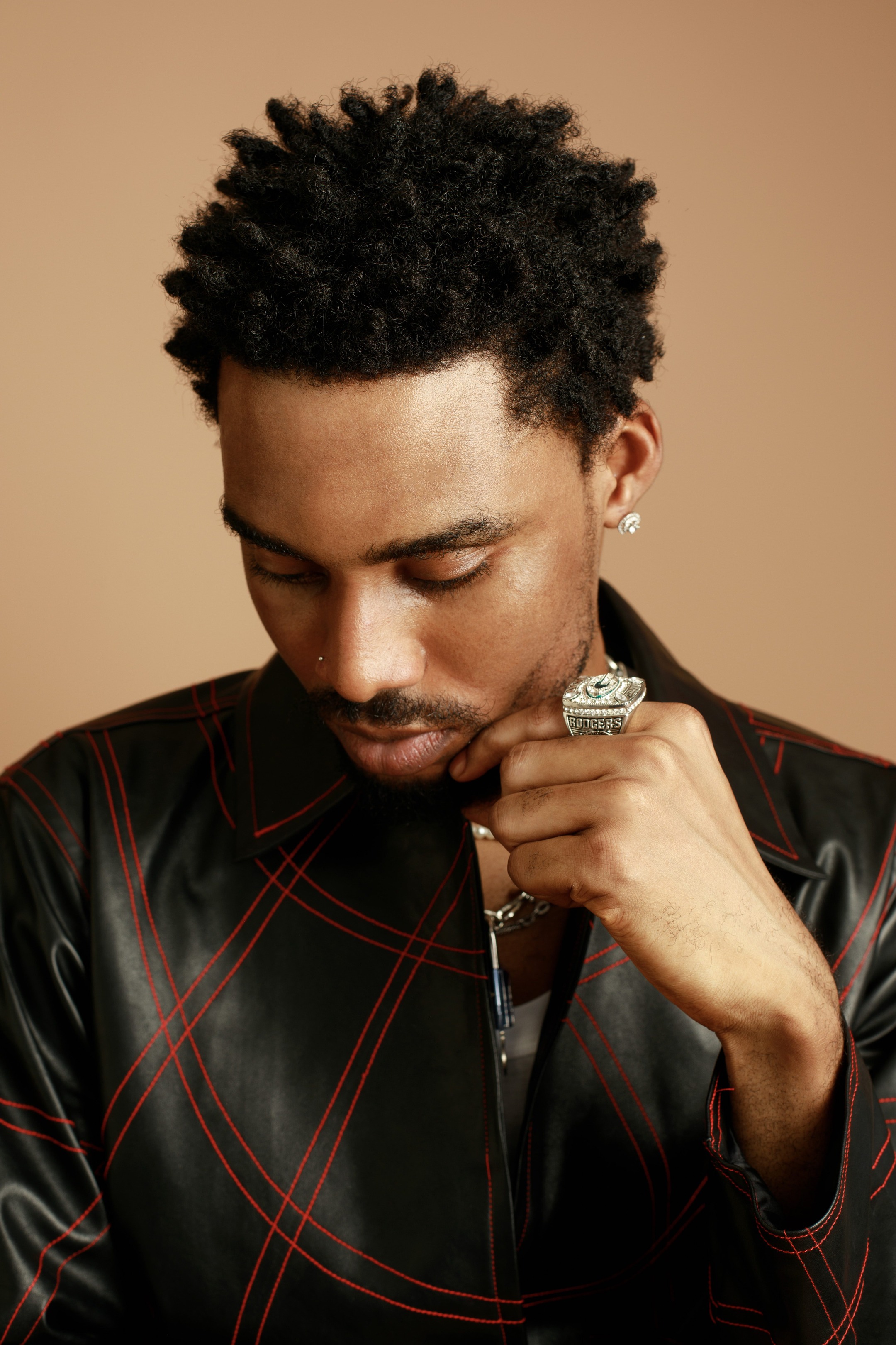 Eli Jae drops new song “All Over” alongside eye-catching video