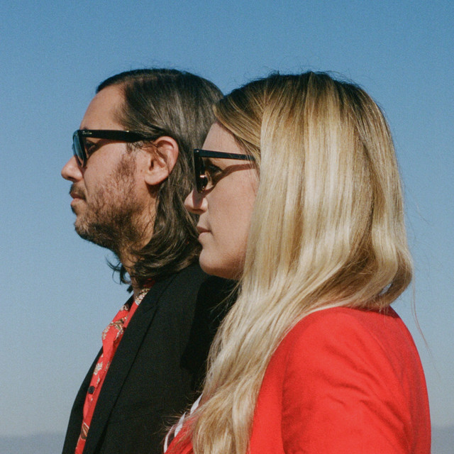 Dance to “Midnight Serenade” by Freedom Fry duo