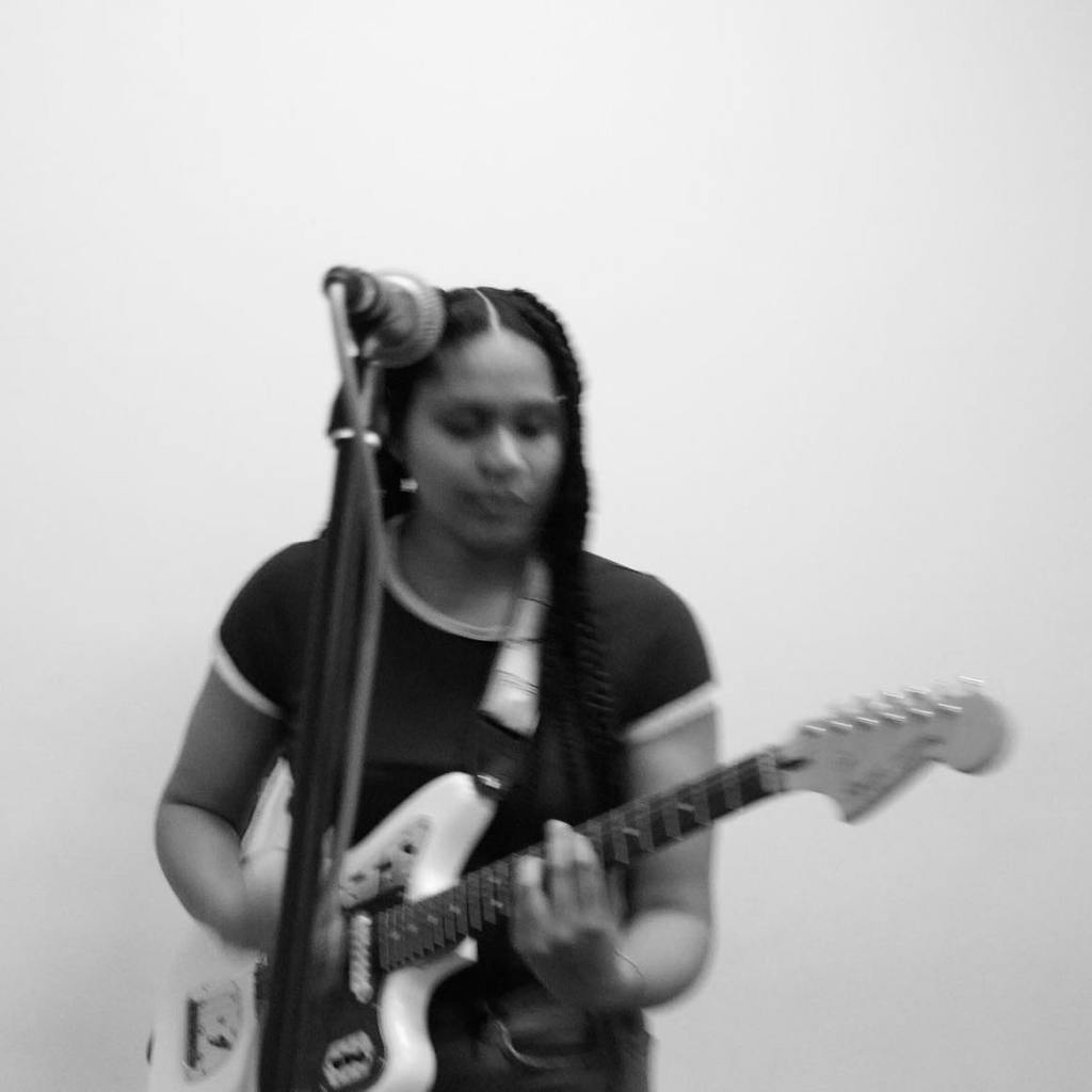 YAOUNDÉBOXINGCLUB releases her second EP, We’re all gonna die anyway, 